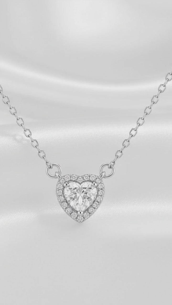 COLAR CORAÇÃO PEDRA MOISSANITE 4MM.